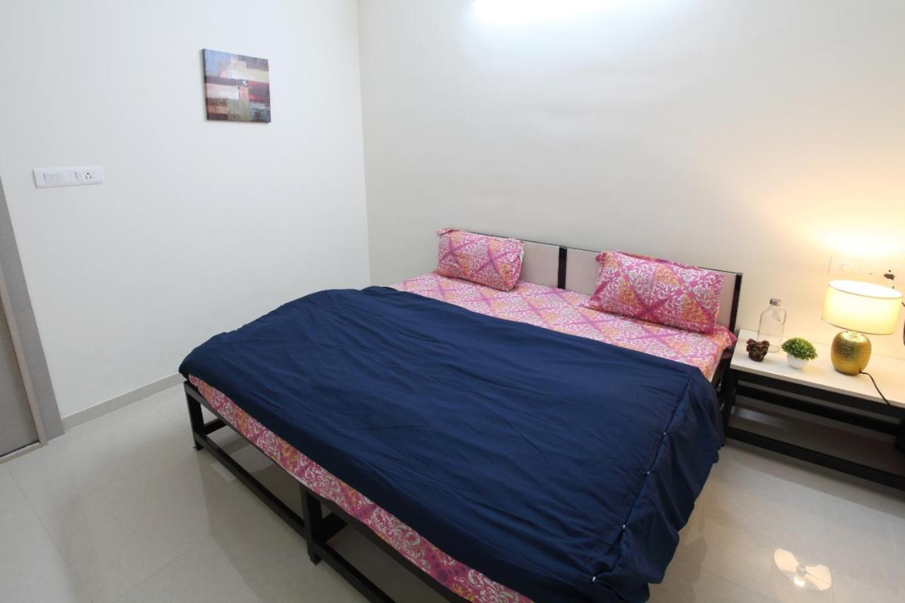 Qualtems Guest House-With Ac Options Bangalore Eksteriør bilde