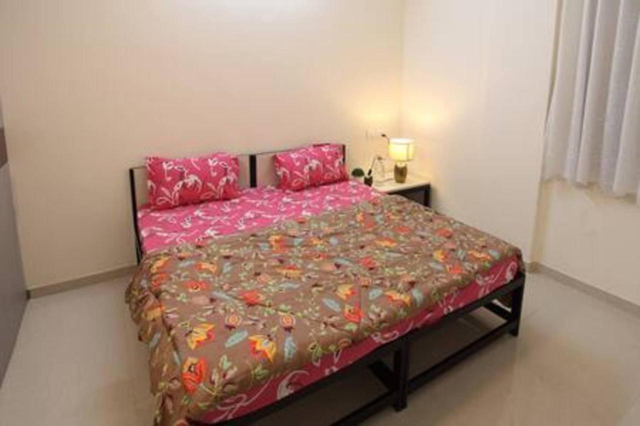 Qualtems Guest House-With Ac Options Bangalore Eksteriør bilde