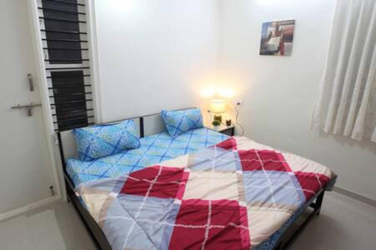 Qualtems Guest House-With Ac Options Bangalore Eksteriør bilde